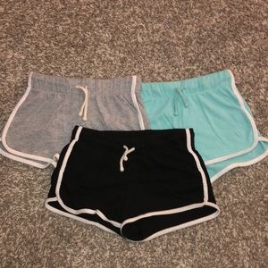 Three kids Old Navy Size Medium(8) Shorts